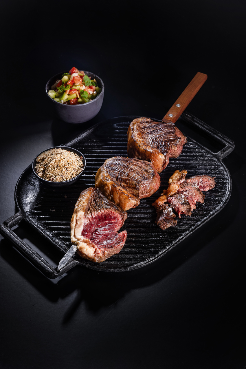 Atria_Picanha-vartaat_farota_brasilialainen_tomaattisalsa-2.jpg
